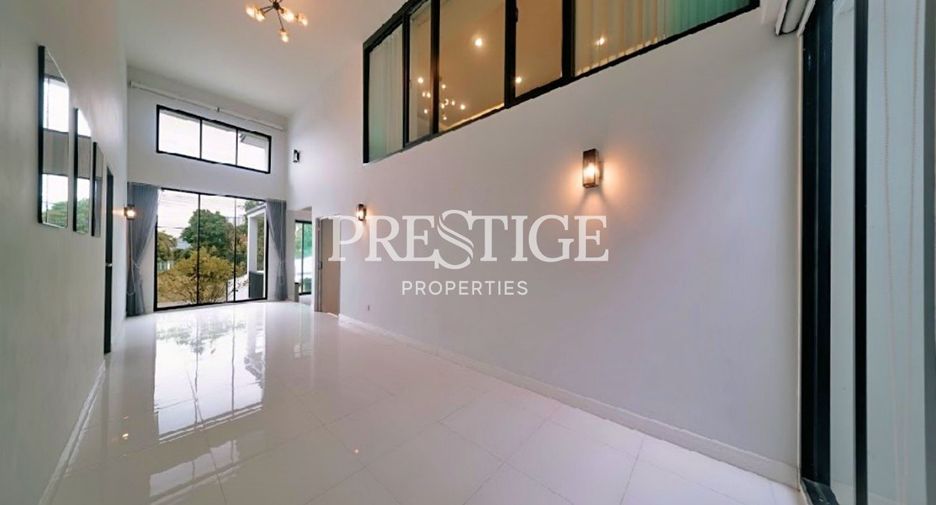 For sale 4 bedrooms house in Bang Lamung, Chonburi