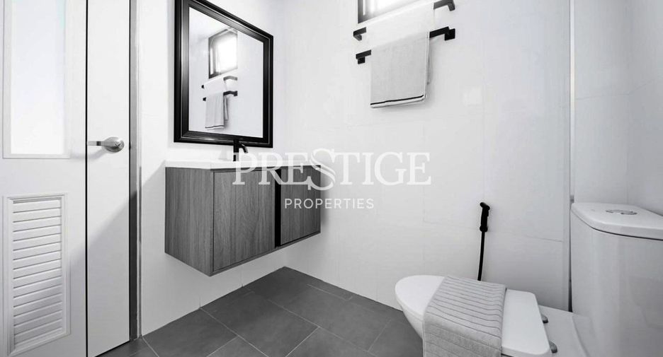 For sale 4 bedrooms house in Bang Lamung, Chonburi