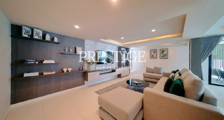 For sale 4 bedrooms house in Bang Lamung, Chonburi
