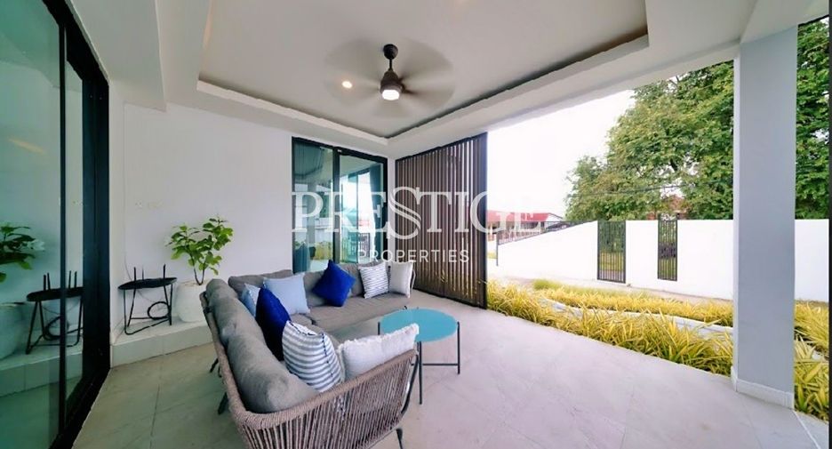 For sale 4 bedrooms house in Bang Lamung, Chonburi