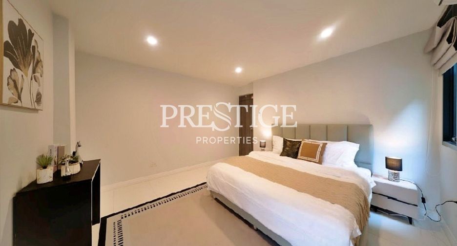 For sale 4 bedrooms house in Bang Lamung, Chonburi