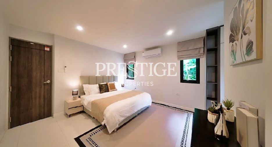 For sale 4 bedrooms house in Bang Lamung, Chonburi