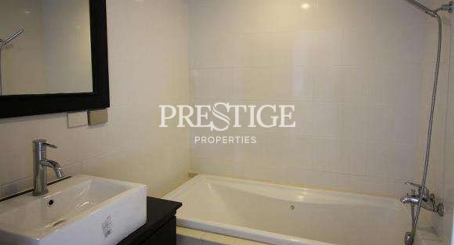 For rent 2 bedrooms condo in Bang Lamung, Chonburi