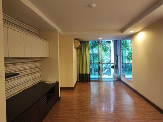 出售 1 卧室 公寓 在 Din Daeng, 曼谷