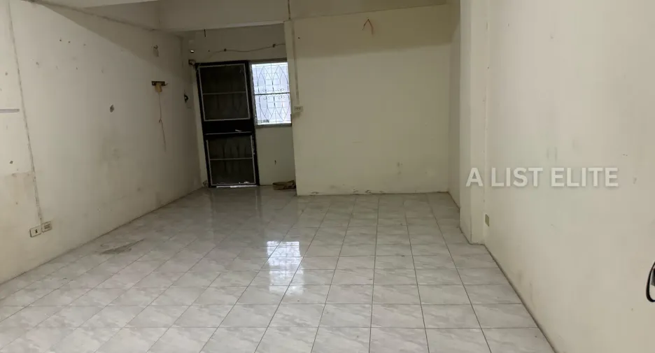 For sale studio condo in Pak Kret, Nonthaburi