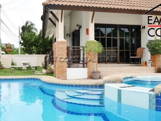 For Rent 4 Bedroom House In Bang Lamung, Chonburi