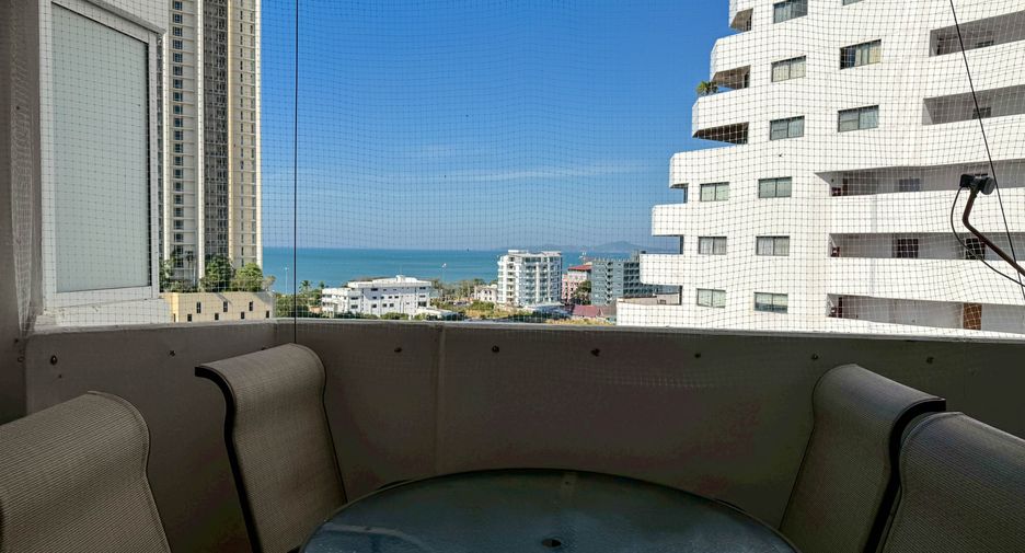 For sale 2 bedrooms condo in Jomtien, Pattaya
