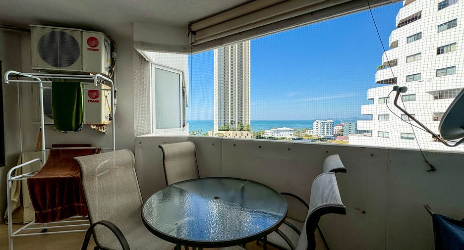 For sale 2 bedrooms condo in Jomtien, Pattaya