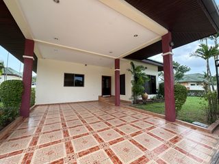 À louer 3 chambres maison à Bang Lamung, Chonburi