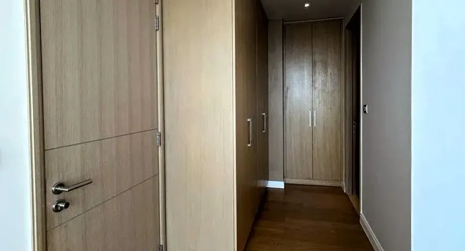 Wohnung zur Miete mit 1 Zimmer in Khlong San, Bangkok
