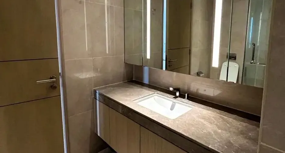 Wohnung zur Miete mit 1 Zimmer in Khlong San, Bangkok