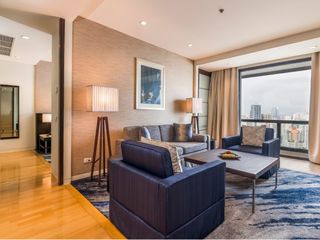 Condo en alquiler de 2 habitaciones en Khlong Toei, Bangkok