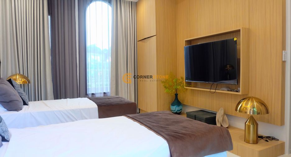 À louer et à vendre 5 chambres maison à Bang Lamung, Chonburi