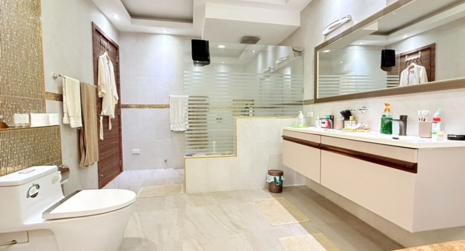 出售 5 卧室 独立屋 在 Bang Lamung, Chon Buri