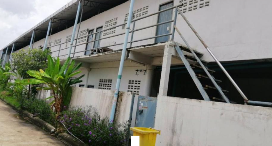 Продажа склад в Mueang Samut Sakhon, Самутсакхон