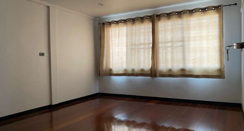 Oficina en venta en Chatuchak, Bangkok