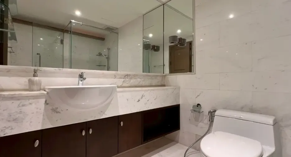 Condo en alquiler de 2 habitaciones en Sathon, Bangkok