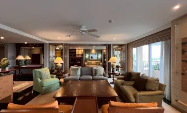 For rent 2 bedrooms condo in Sathon, Bangkok