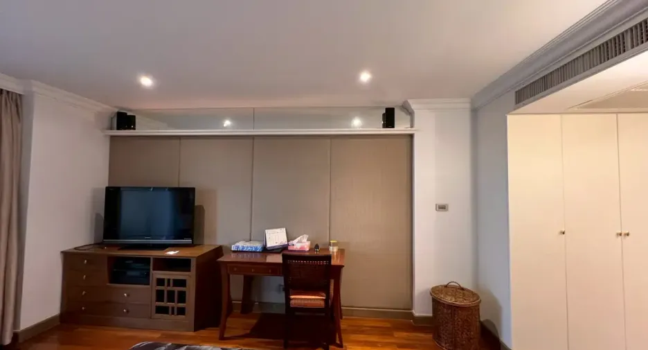 Condo en alquiler de 2 habitaciones en Sathon, Bangkok
