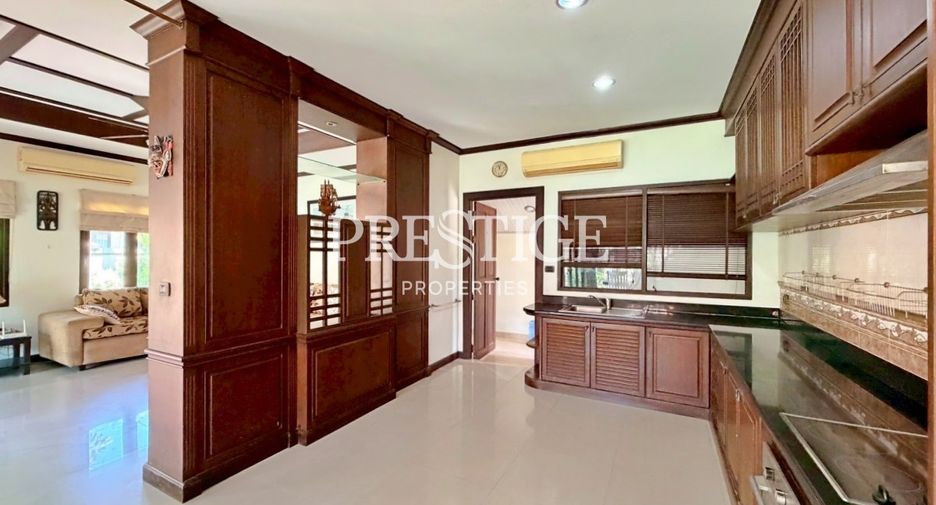 Haus zum Kauf mit 3 Zimmer in Sattahip, Chonburi