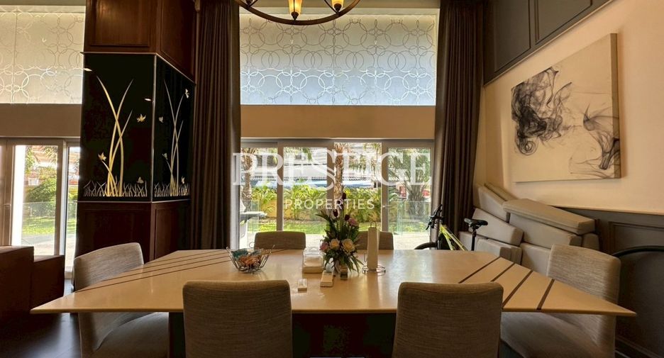 For rent 2 bedrooms condo in Pratumnak, Pattaya