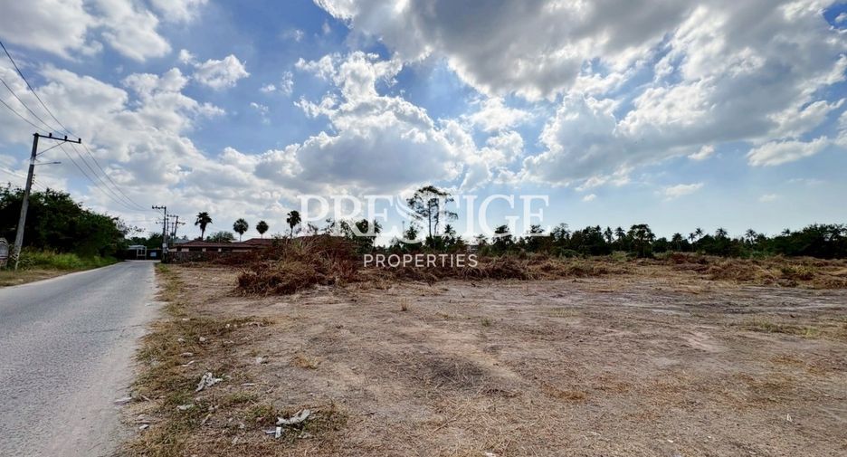For sale land in Bang Lamung, Chonburi