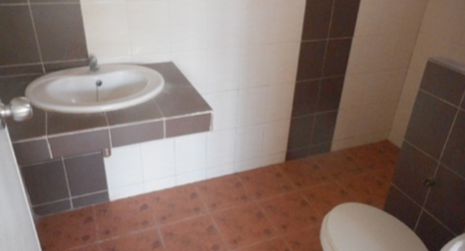 À vendre 2 chambres maison à Sattahip, Pattaya