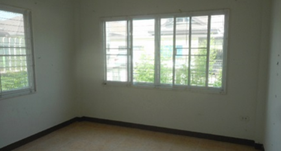 À vendre 2 chambres maison à Sattahip, Pattaya