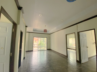 Haus zum Kauf mit 3 Zimmer in Sattahip, Chonburi