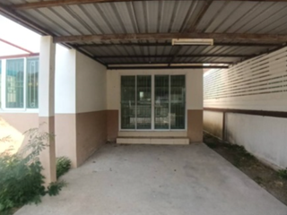 Продажа 2 спальни дом в Саттахип, Чонбури