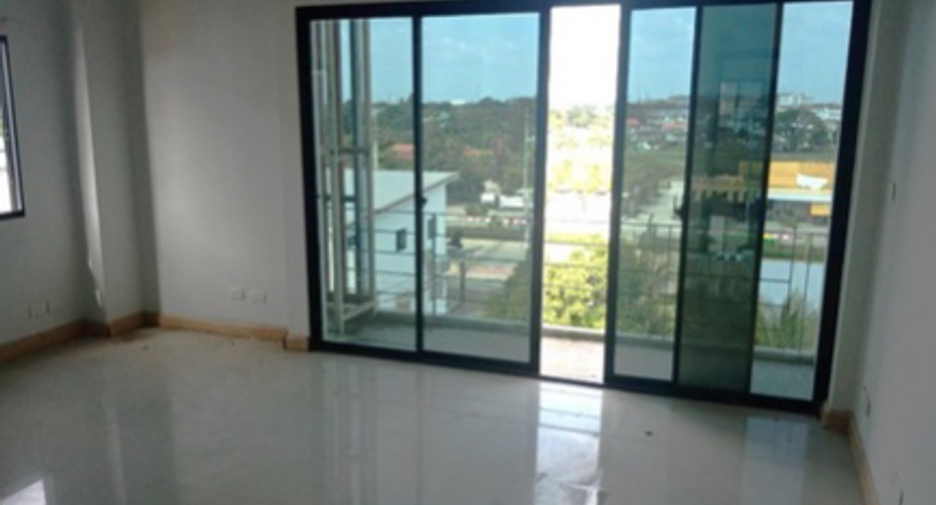 For sale 1 bed retail Space in Prawet, Bangkok