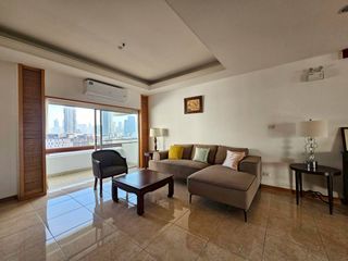 For rent 3 bedrooms condo in Sathon, Bangkok