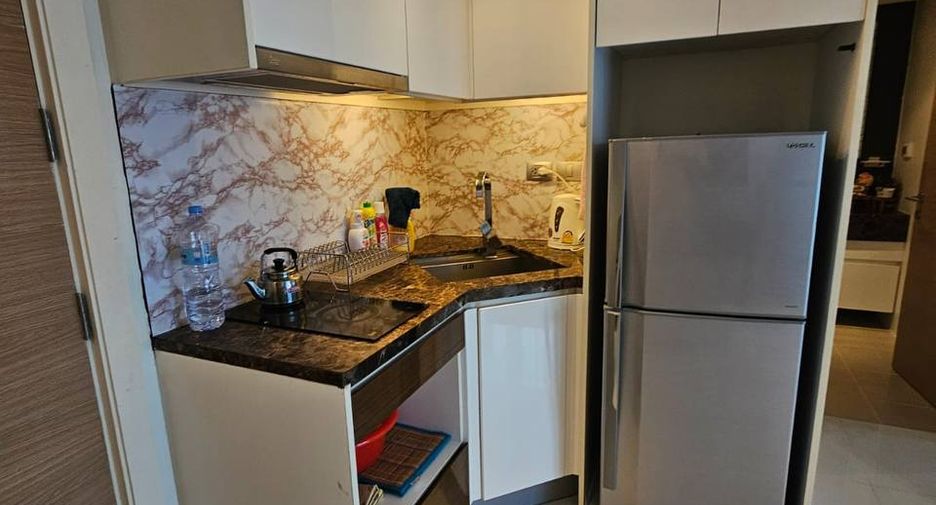 For sale 1 bed condo in Bang Lamung, Chonburi