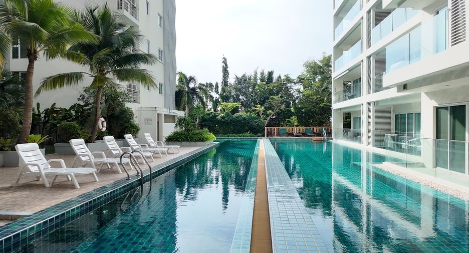 For sale 1 bed condo in Bang Lamung, Chonburi