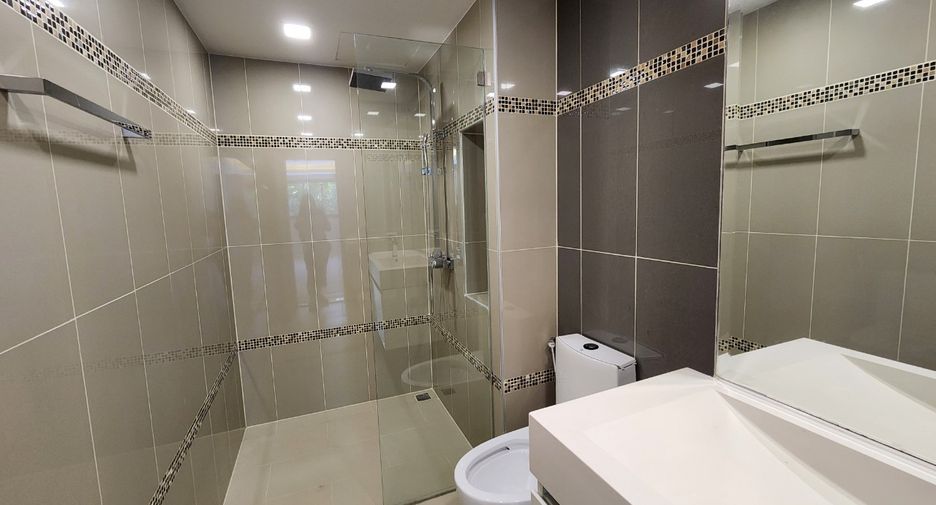 À vendre 1 chambre condo à Bang Lamung, Chonburi