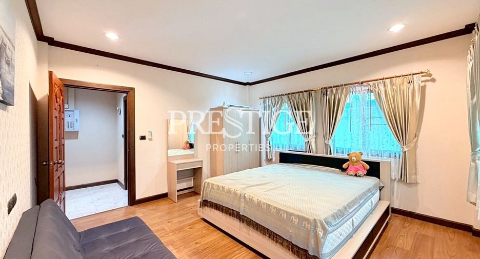 Haus zum Kauf mit 3 Zimmer in Sattahip, Chonburi