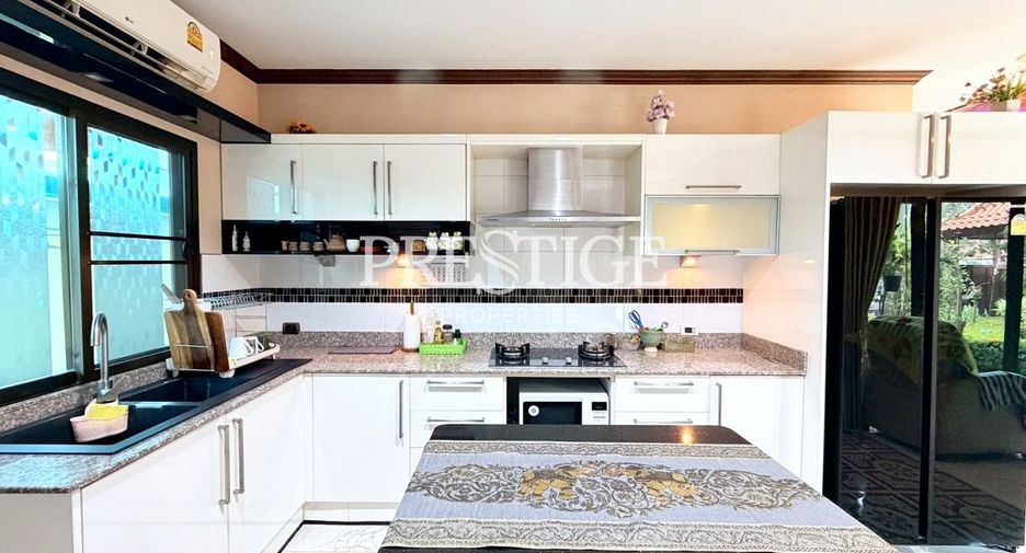 Haus zum Kauf mit 3 Zimmer in Sattahip, Chonburi