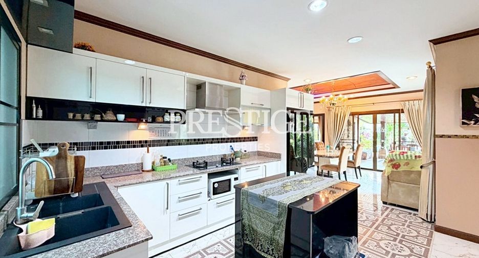 Haus zum Kauf mit 3 Zimmer in Sattahip, Chonburi