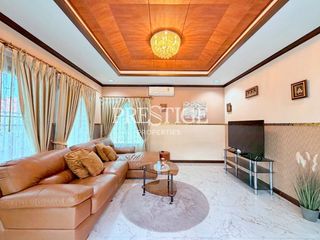 For sale 3 bedrooms house in Huay Yai, Pattaya