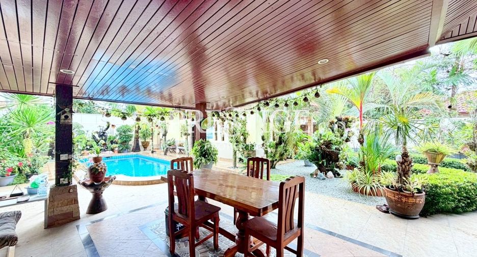 Haus zum Kauf mit 3 Zimmer in Sattahip, Chonburi