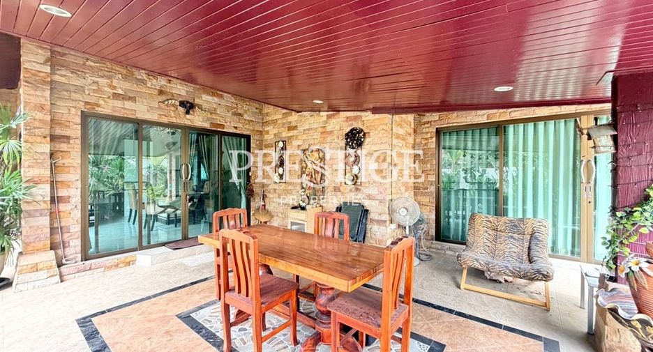 Haus zum Kauf mit 3 Zimmer in Sattahip, Chonburi