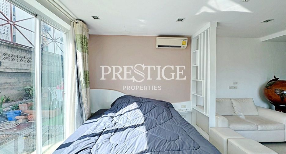 For sale studio condo in Bang Lamung, Chonburi