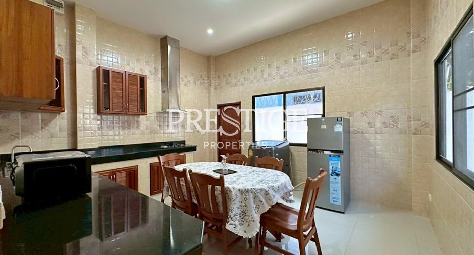 For rent 3 bedrooms house in Bang Lamung, Chonburi