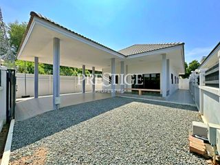 Haus zur Miete mit 3 Zimmer in Bang Lamung, Chonburi