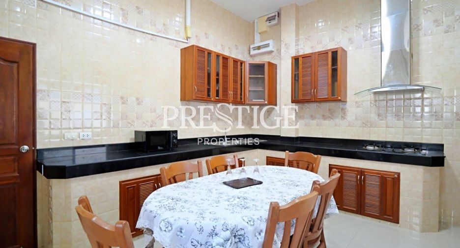 For rent 3 bedrooms house in Bang Lamung, Chonburi