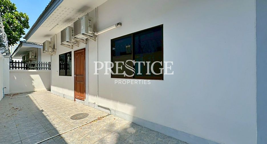 For rent 3 bedrooms house in Bang Lamung, Chonburi