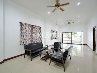 Haus zur Miete mit 3 Zimmer in Bang Lamung, Chonburi