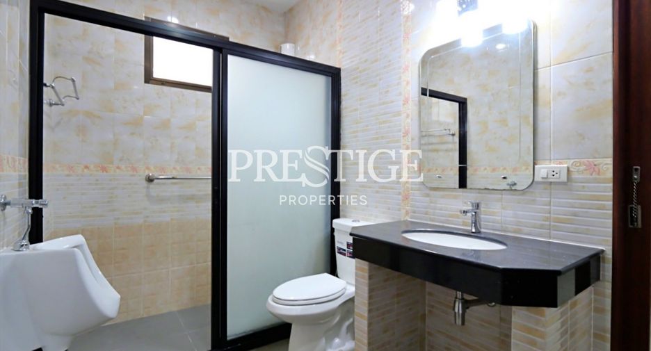 For rent 3 bedrooms house in Bang Lamung, Chonburi