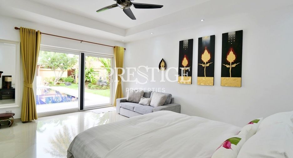 Аренда 3 спальни дом в Банг Ламунг, Чонбури