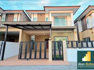 For rent 4 bedrooms house in Mueang Chon Buri, Chonburi